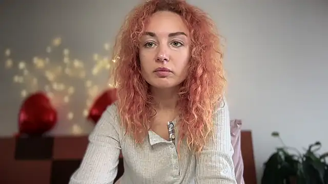 Reddgiirl online show from March 2026 09:15:02 AM