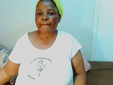 Love-Racheal75 online show from October 2025 07:17:02 AM