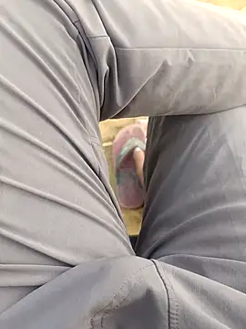 hard boy9455 online show from April 2026 04:24:01 AM