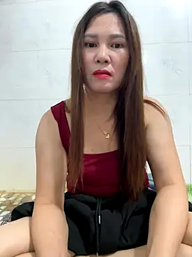 Snapshot of Moan_Mary chatting on October 2025 03:21:02 PM Moan Mary online show from October 2025 03:21:02 PM