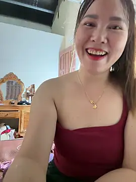 Snapshot of Moan_Mary chatting on October 2025 10:14:01 AM Moan Mary online show from October 2025 10:14:01 AM