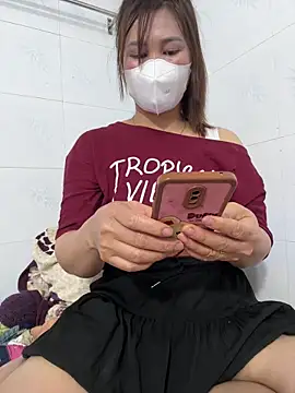 Moan Mary online show from February 2026 02:44:01 PM