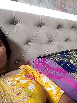 Soniya Roy online show from March 2026 07:35:02 AM