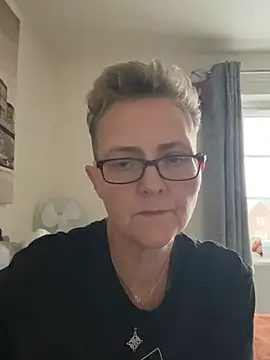 Curvy-Jinx online show from January 2026 09:02:01 AM