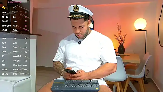 Snapshot of Michael_Salens chatting on October 2025 10:36:01 PM Michael Salens online show from October 2025 10:36:01 PM