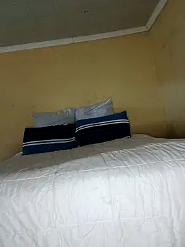 Snapshot of BellsStyles chatting on October 2025 05:19:01 AM BellsStyles online show from October 2025 05:19:01 AM