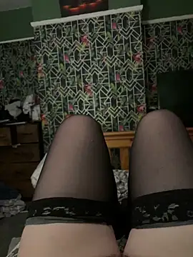 Taboo-Lou online show from November 2025 07:30:01 PM