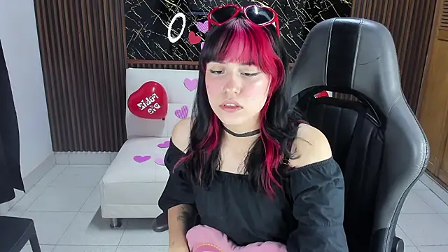 Anna17  online show from February 2026 11:06:02 AM