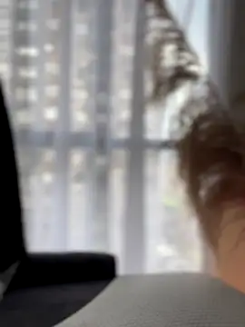 Sofi Leal online show from October 2025 12:05:02 PM