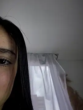 Sofi Leal online show from February 2026 12:45:02 PM