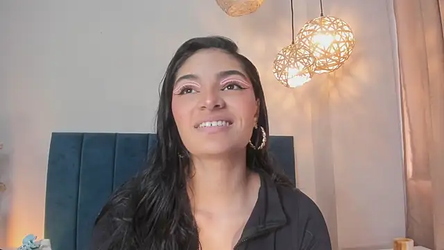 LunaAspen  online show from March 2026 05:52:02 PM