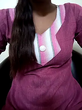 Snapshot of Alia-00 chatting on September 2025 04:36:01 AM Alia-00 online show from September 2025 04:36:01 AM