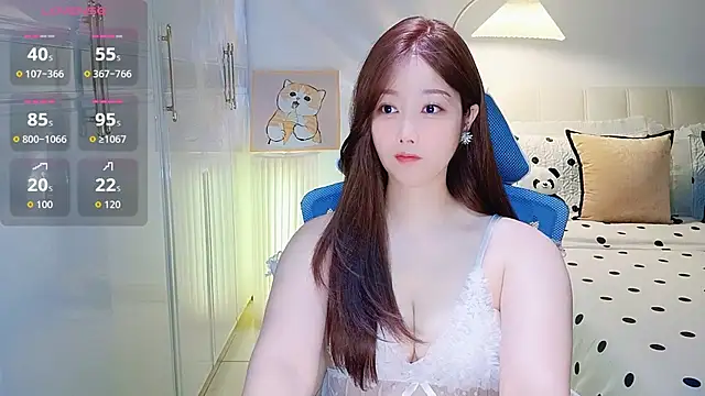 Snapshot of Xiaotantan-99 chatting on May 2026 07:33:01 PM Xiaotantan-99 online show from May 2026 07:33:01 PM