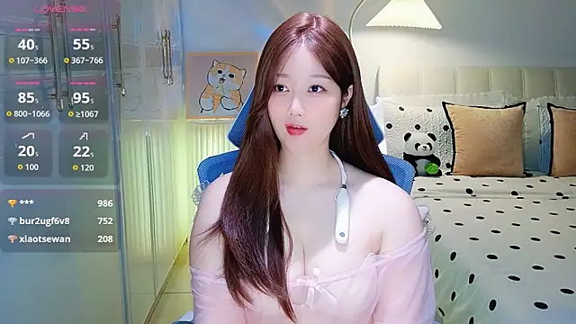 Snapshot of Xiaotantan-99 chatting on May 2026 07:45:02 PM Xiaotantan-99 online show from May 2026 07:45:02 PM
