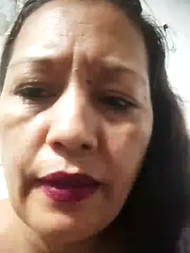 Snapshot of marinita13 chatting on September 2025 05:07:02 AM marinita13 online show from September 2025 05:07:02 AM