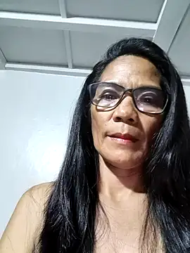 Snapshot of ImYourWoman_55 chatting on April 2026 10:58:01 PM ImYourWoman 55 online show from April 2026 10:58:01 PM