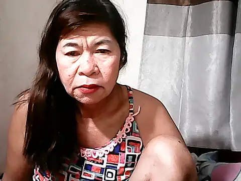 Hottestsexxy Elynnn online show from December 2025 06:04:01 PM