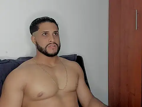 Pier Simons online show from September 2025 05:51:02 AM