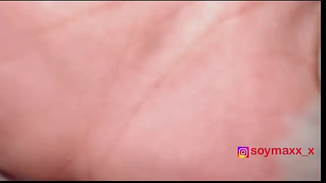 Snapshot of Max_Rain chatting on February 2026 06:50:01 PM Max Rain online show from February 2026 06:50:01 PM