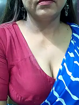 Snapshot of Bhanu-Sharma chatting on July 2026 05:23:02 AM Bhanu-Sharma online show from July 2026 05:23:02 AM