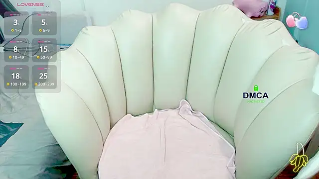Snapshot of Rose_Rosemary chatting on July 2026 01:19:01 AM Rose Rosemary online show from July 2026 01:19:01 AM