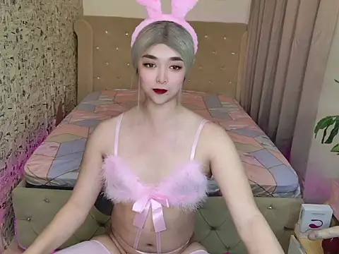 Ts-yoshi online show from April 2026 07:14:01 PM