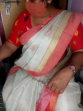 Jessi 25 online show from November 2025 04:29:02 PM