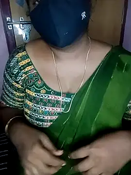 Jessi 25 online show from April 2026 10:32:02 AM