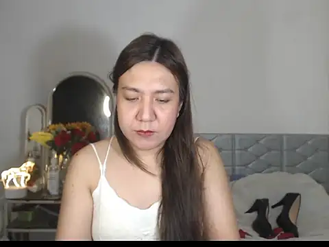 stellahugeX online show from November 2025 05:07:02 AM