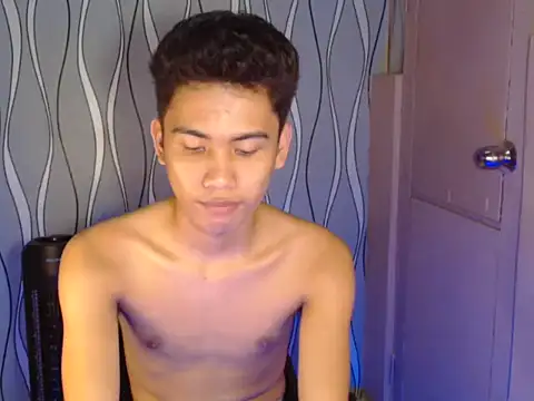 Demure Asian143 online show from September 2025 10:15:01 AM