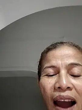 Merybeks online show from October 2025 10:49:02 AM