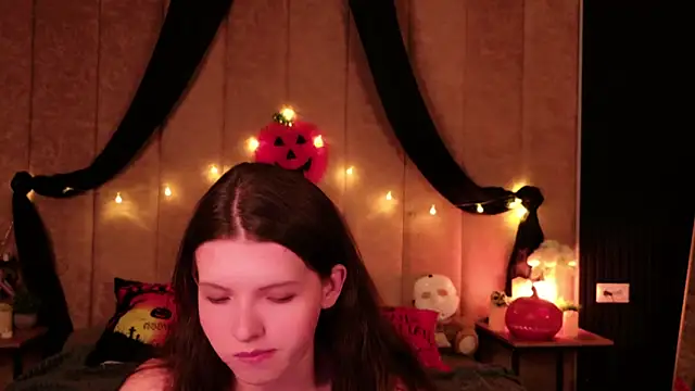 Gaby Essen online show from October 2025 08:27:02 PM