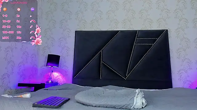 white leti online show from November 2025 10:45:02 PM