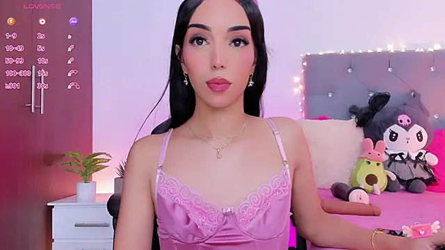 jazlyn G online show from July 2026 07:13:01 AM