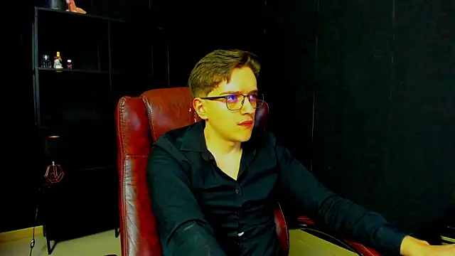 FelixStarkk online show from April 2026 04:15:01 AM