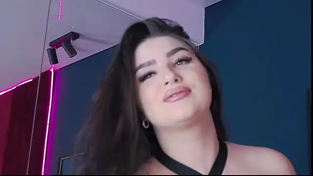 AdelynnReeds online show from April 2026 05:06:01 AM