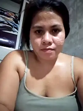 Snapshot of phoenix_1994 chatting on June 2026 09:28:02 AM phoenix 1994 online show from June 2026 09:28:02 AM
