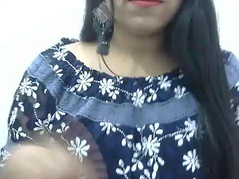 LIYO  online show from February 2026 08:33:02 AM