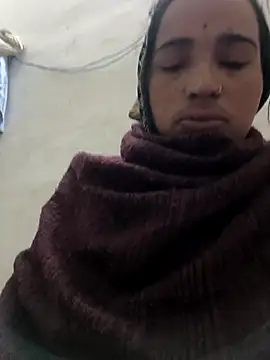 Hot raaani online show from January 2026 11:08:01 PM