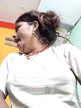 Snapshot of Hot_mirchjii chatting on October 2025 03:21:02 AM Hot mirchjii online show from October 2025 03:21:02 AM