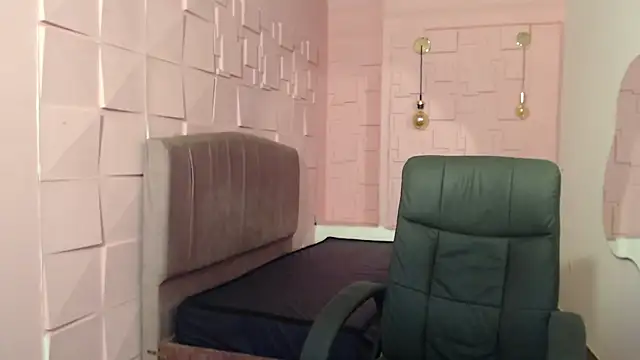 katalina07 1 online show from September 2025 03:28:02 PM