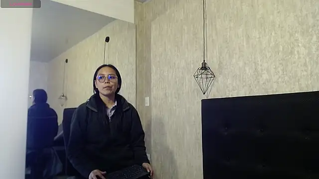 katalina07 1 online show from November 2025 01:33:02 PM