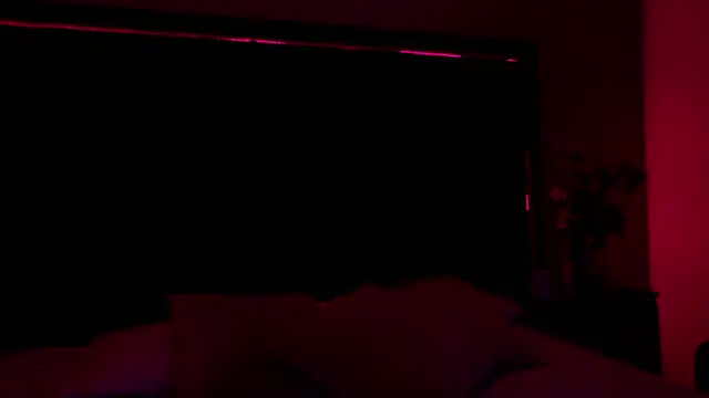 GabyMoreau online show from October 2025 08:14:02 PM