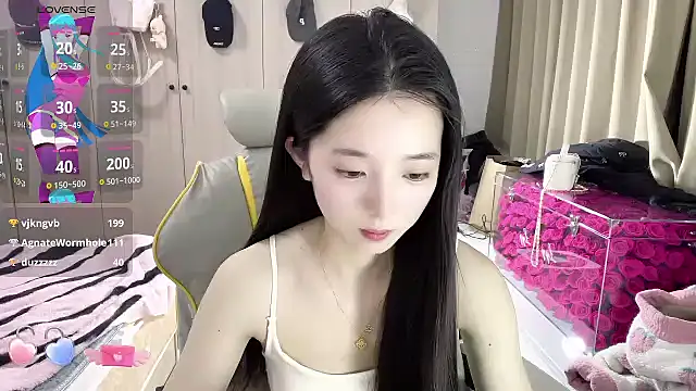 OiOi-666 online show from February 2026 12:57:01 PM