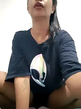 Snapshot of daliataleboficiall chatting on October 2025 07:29:02 PM daliataleboficiall online show from October 2025 07:29:02 PM