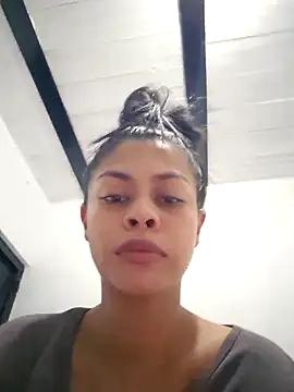 Snapshot of daliataleboficiall chatting on October 2025 07:03:02 PM daliataleboficiall online show from October 2025 07:03:02 PM