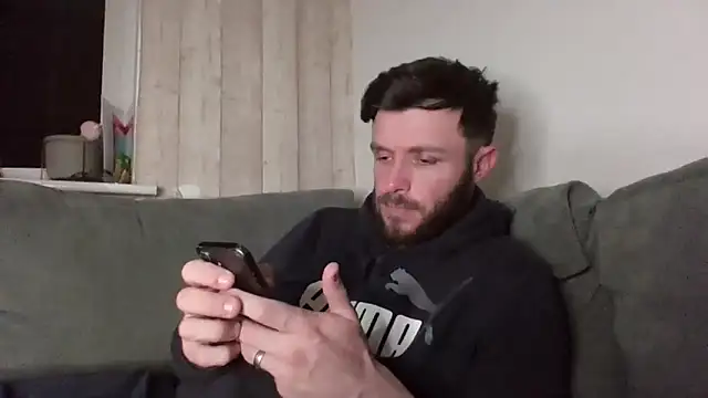 Snapshot of MasterJakeJohns chatting on April 2026 09:45:01 PM MasterJakeJohns online show from April 2026 09:45:01 PM