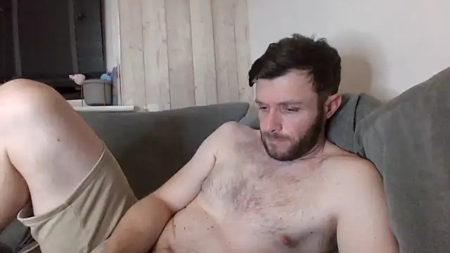 Snapshot of MasterJakeJohns chatting on April 2026 10:36:01 PM MasterJakeJohns online show from April 2026 10:36:01 PM