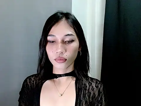 Urfucking khloe1 online show from November 2025 09:17:01 PM