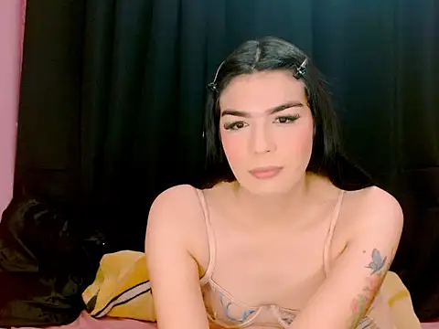Snapshot of _crystal23_ chatting on October 2025 04:31:02 AM  crystal23  online show from October 2025 04:31:02 AM